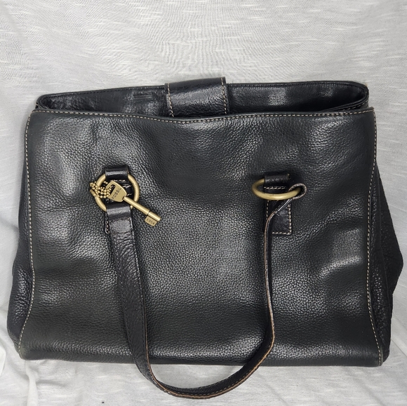 Black Fossil Leather Handbag with Original Fossil Keytag - Picture 1 of 4